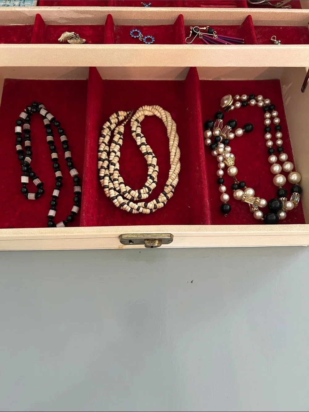 Vintage Cream Jewelry Box with Red Felt interior Vintage jewelry included